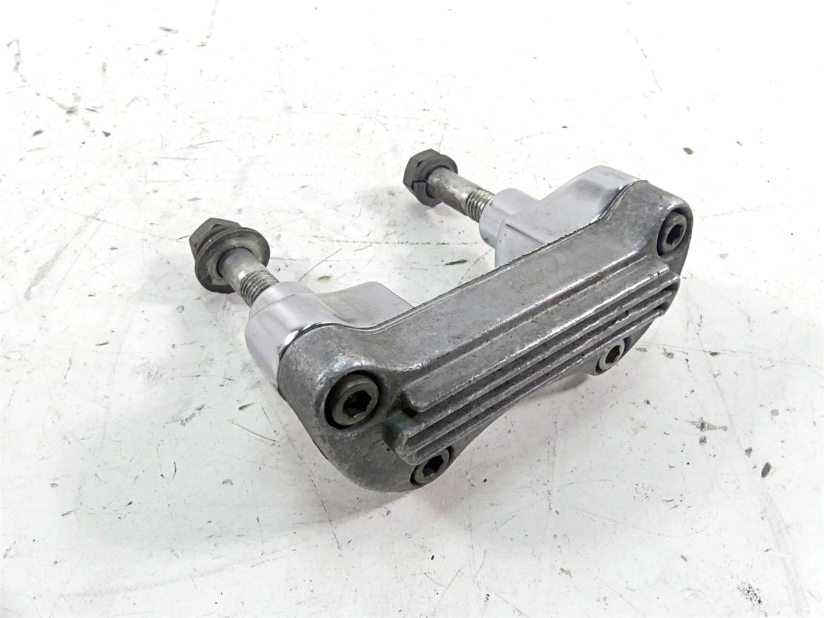 1979 Harley Sportster XLS1000 Roadster Handlebar Mount Riser 55902-79 55900-79 {{ shop.shopifyCountryName }} - Mototech271