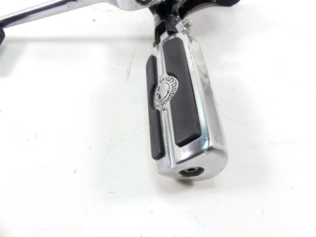 2017 Harley Softail FXSB Breakout Front Left Footpeg & Shifter 33683-07 34564-90 {{ shop.shopifyCountryName }} - Mototech271