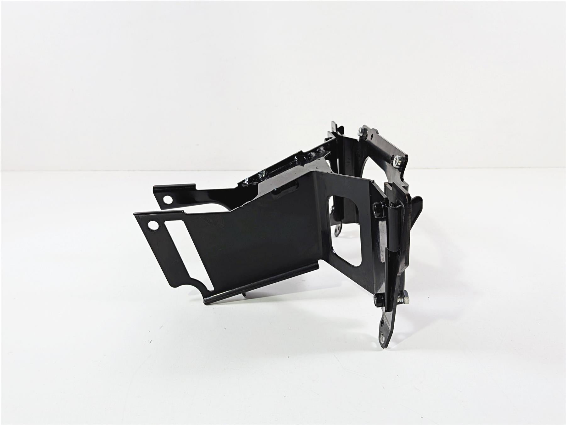 2022 Harley Softail FXLRST Low Rider Front Fairing Mount Support Set 47200896 {{ shop.shopifyCountryName }} - Mototech271