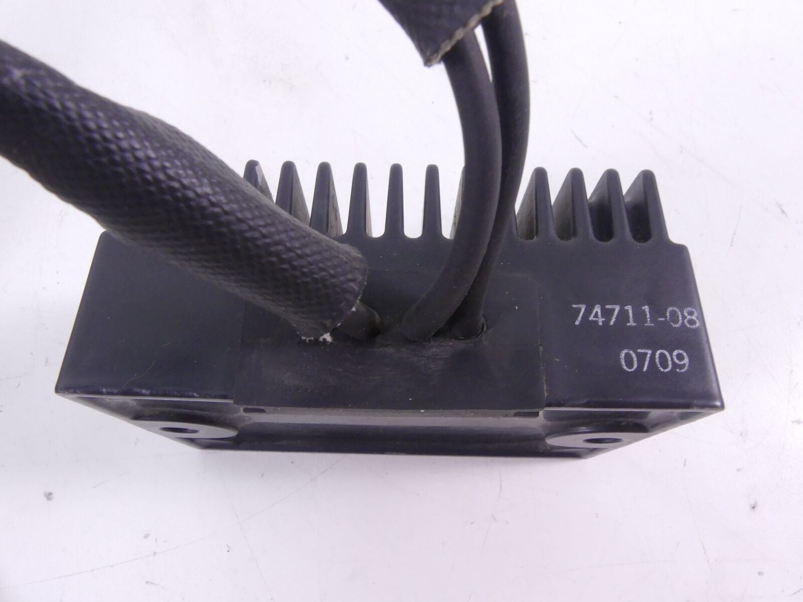 2009 Harley Sportster XR1200 Rectifier Voltage Regulator 74711-08 {{ shop.shopifyCountryName }} - Mototech271