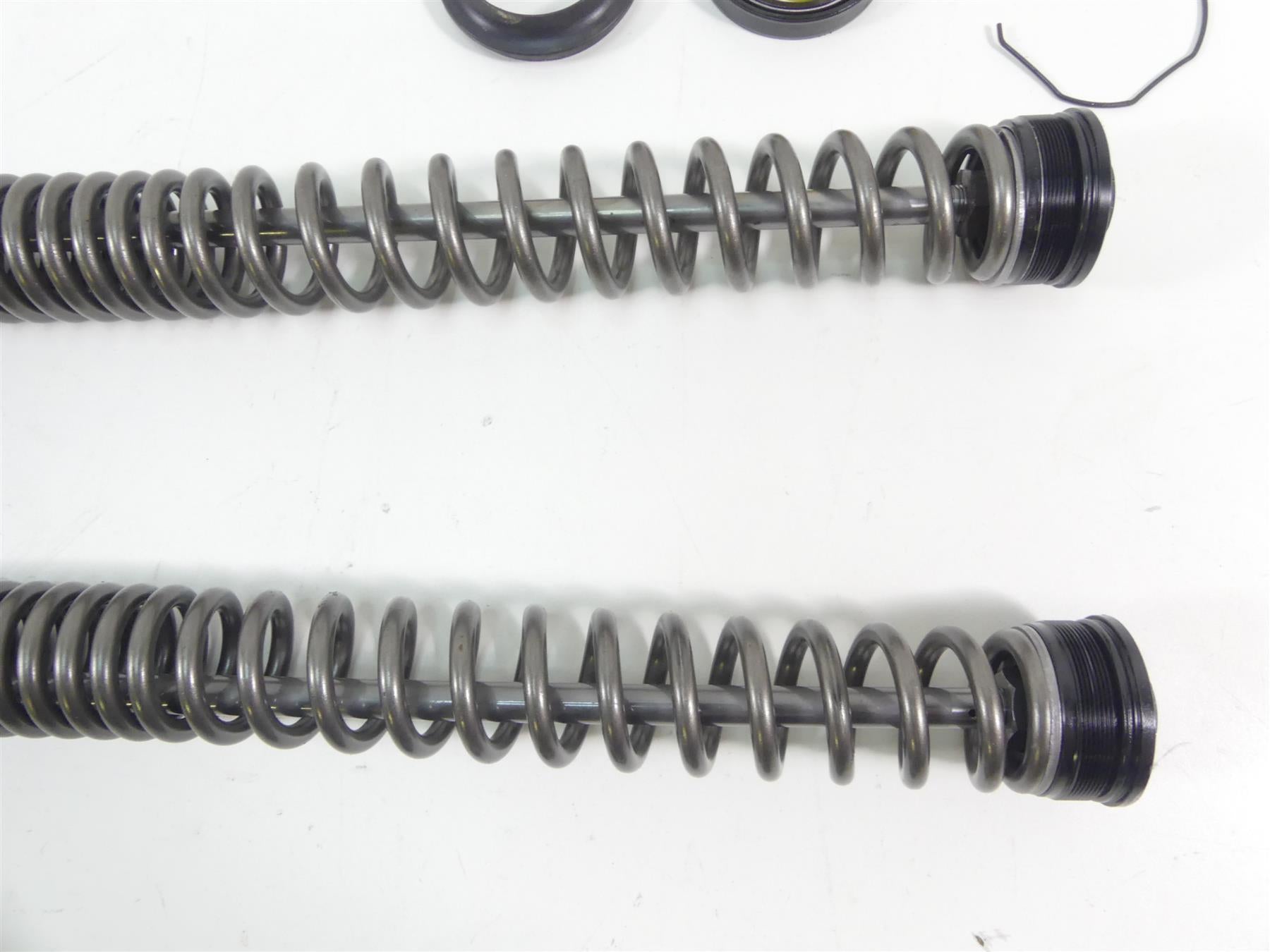 2016 Indian Chief Dark Horse Front Fork Internals Inner Parts Spring 2205162 {{ shop.shopifyCountryName }} - Mototech271