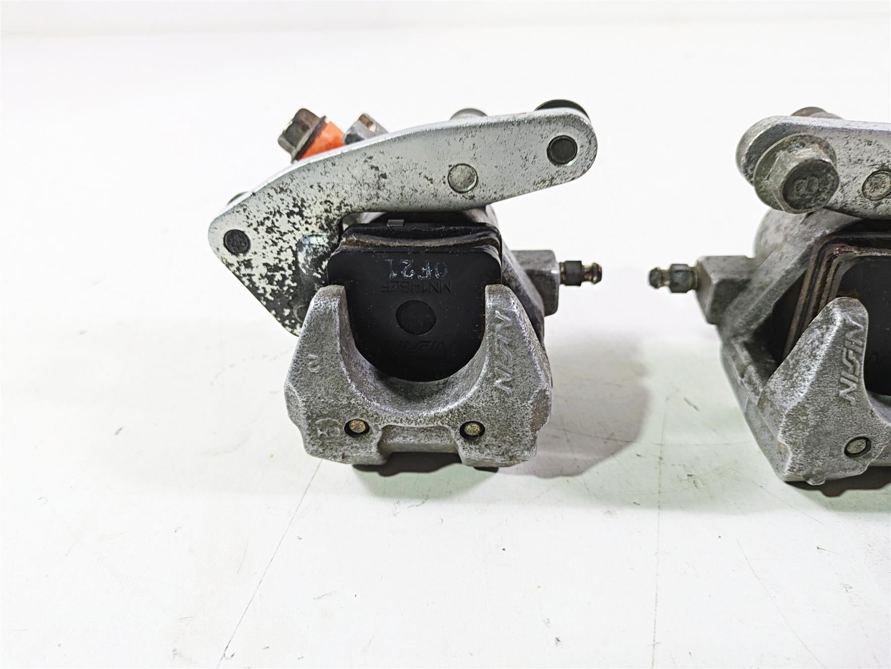 2001 Yamaha Banshee YFZ350 Nissin Front Brake Caliper Set 3GD-2580T-00-00 {{ shop.shopifyCountryName }} - Mototech271