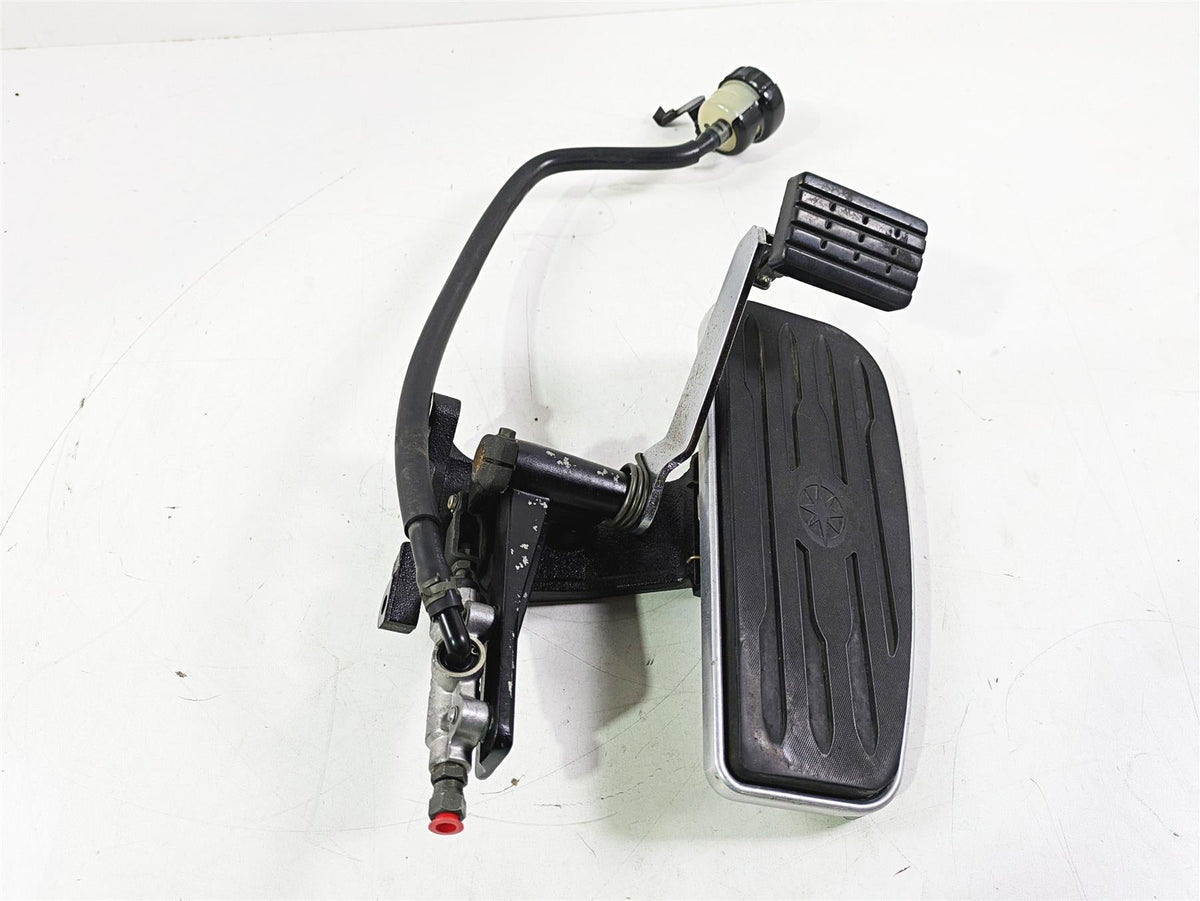 2004 Yamaha XVZ1300 Royal Star Right Floorboard & Brake Pedal Set 4XY-27420-10 {{ shop.shopifyCountryName }} - Mototech271