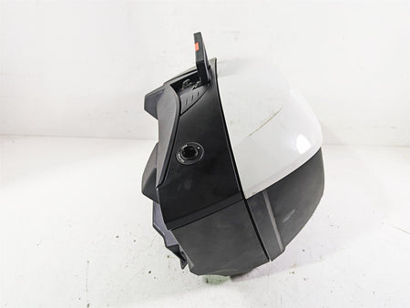 2022 BMW R1250 RT K052 Left Saddlebag Saddle Bag Case 46547728663 {{ shop.shopifyCountryName }} - Mototech271