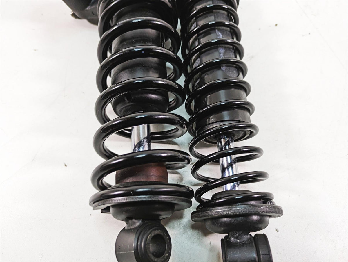 2019 Harley Touring FLHX Street Glide 12" Low Rear Adjustable Shocks 54000096 {{ shop.shopifyCountryName }} - Mototech271