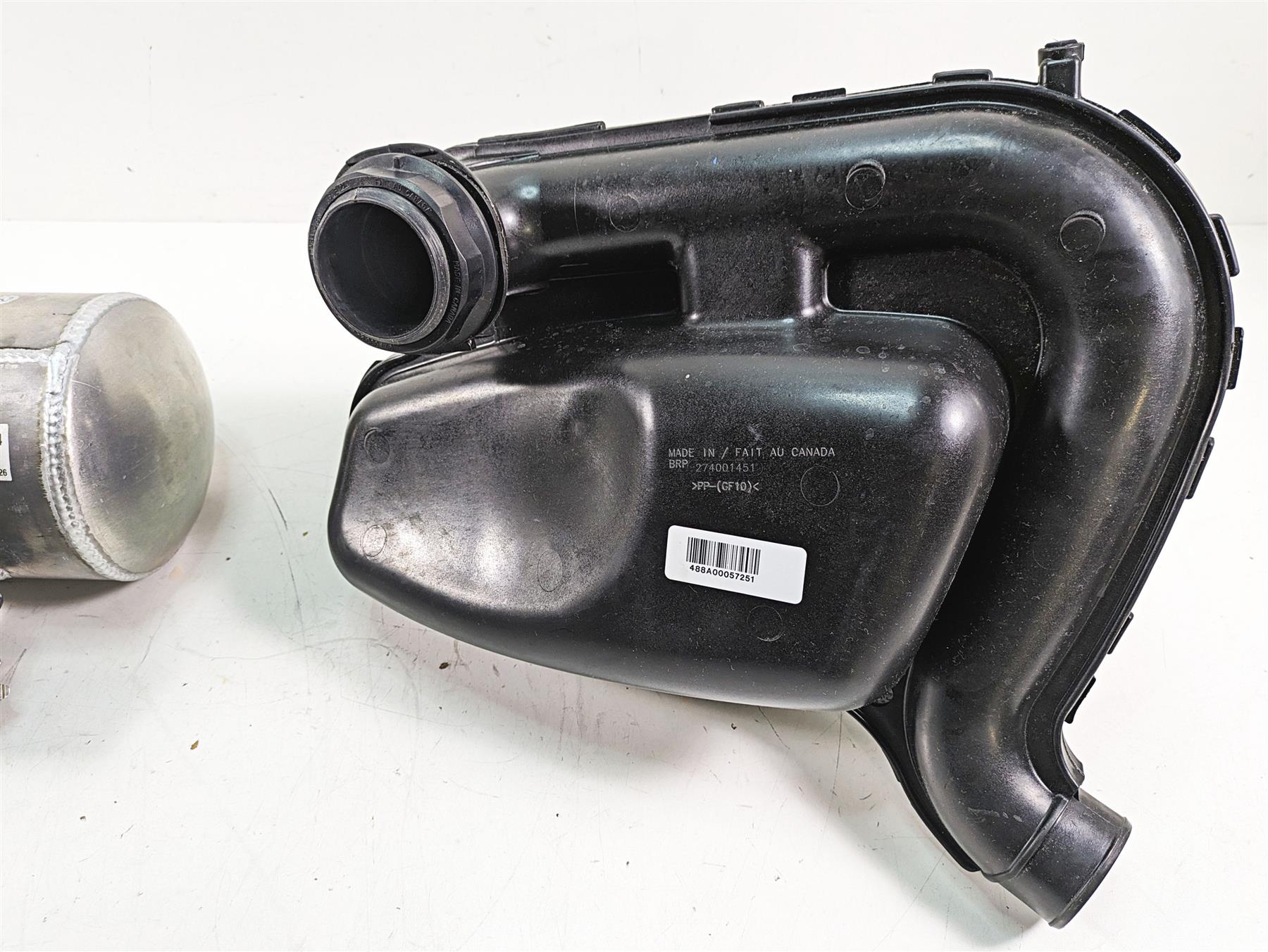 2016 Sea-Doo Spark 900 Exhaust Resonator & Muffler Set 274001488 274001598 {{ shop.shopifyCountryName }} - Mototech271