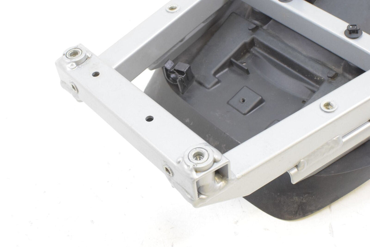 2014 BMW R1200 RT K52 Rear Subframe Sub Frame & Inner Fender 46518528588 {{ shop.shopifyCountryName }} - Mototech271