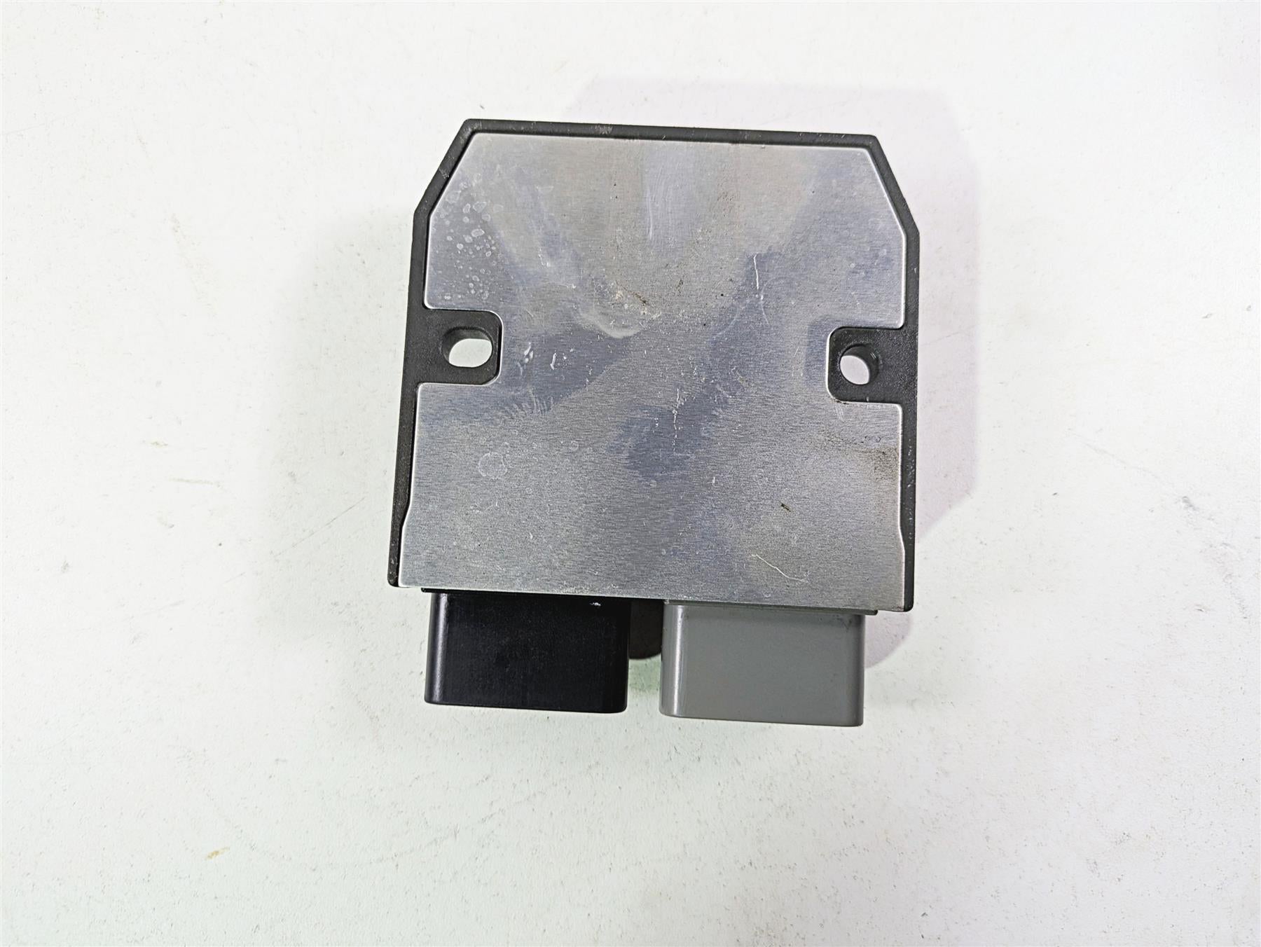 2013 Ducati Hypermotard 821 SP Rectifier Voltage Regulator SH821AA 54040321A {{ shop.shopifyCountryName }} - Mototech271