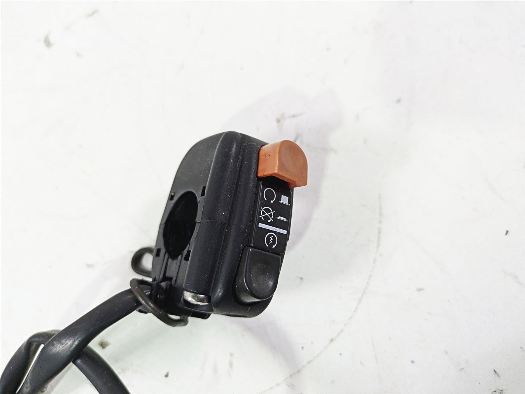 2008 Aprilia RSVR 1000 Factory Domino Right Hand Control Switch AP8118637 {{ shop.shopifyCountryName }} - Mototech271