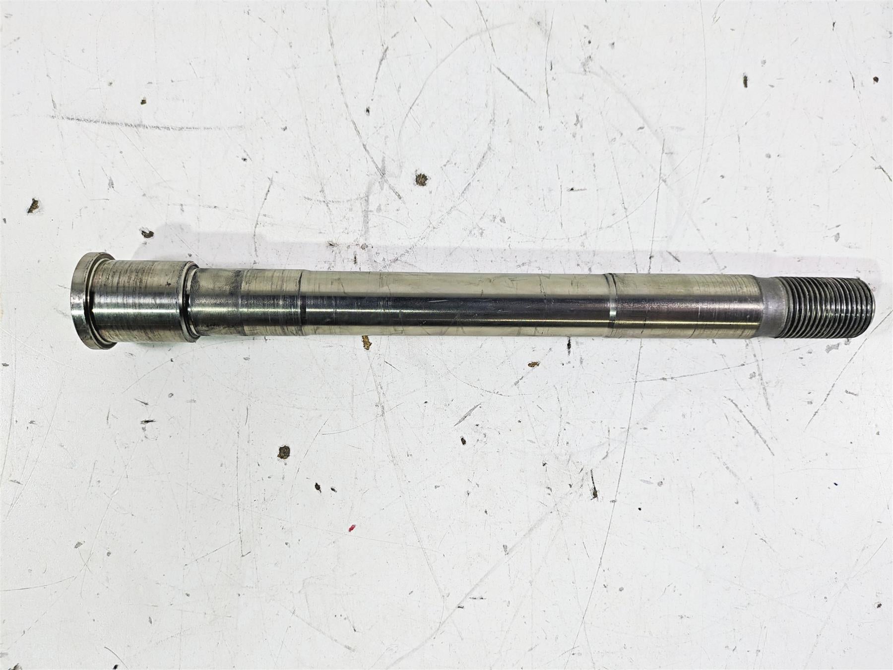 2019 Harley FLHCS Softail Heritage Front Wheel Spindle Axle 43000080 {{ shop.shopifyCountryName }} - Mototech271