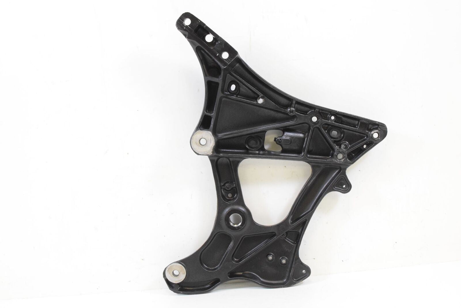 2017 Indian 111ci Springfield Right Frame Mount Bracket Plate 5138129-329 {{ shop.shopifyCountryName }} - Mototech271
