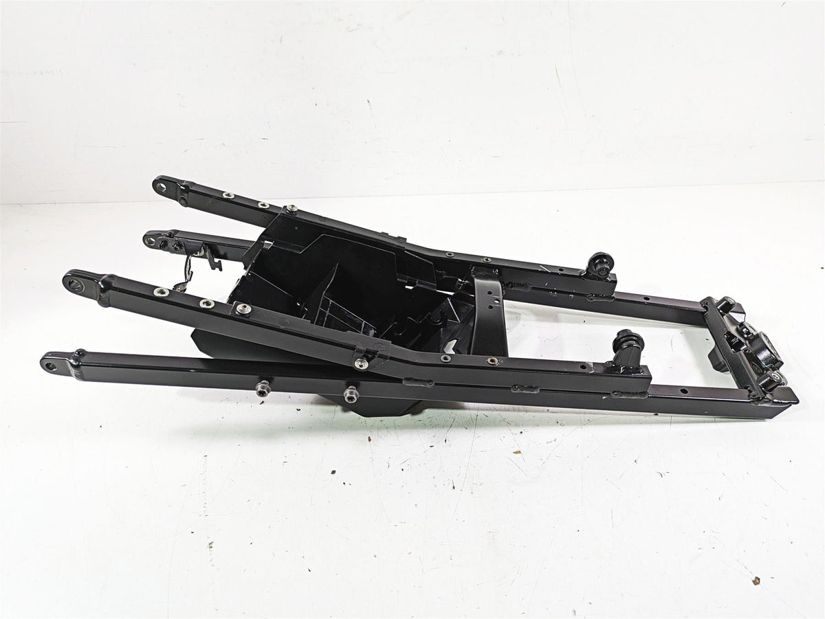 2017 BMW S1000R K47 Straight Subframe & Inner Fender 46518550381 8526754 {{ shop.shopifyCountryName }} - Mototech271