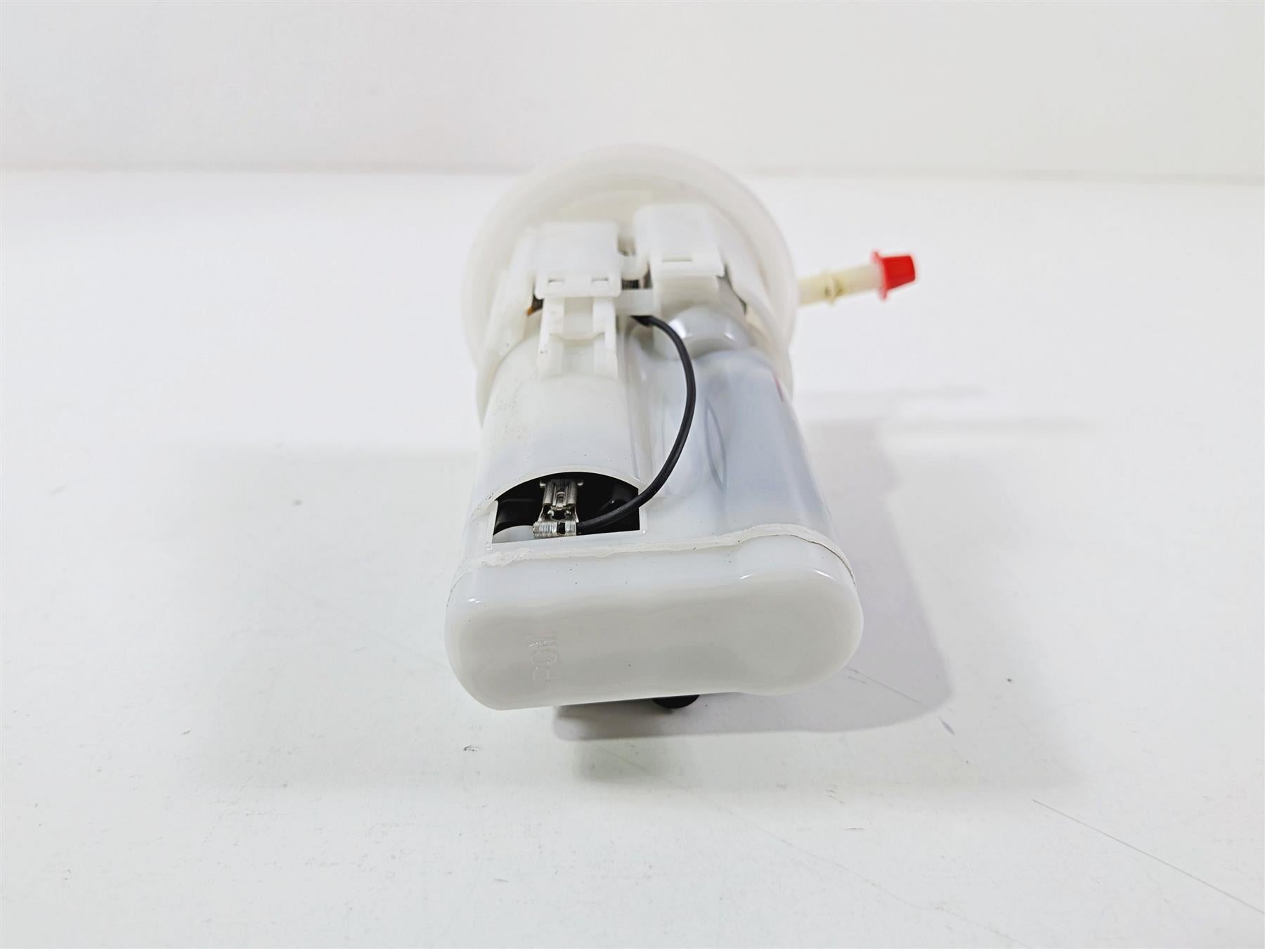 2024 Yamaha YZF R1 RN65 Fuel Gas Petrol Pump - Tested 2CR-13907-01-00 {{ shop.shopifyCountryName }} - Mototech271