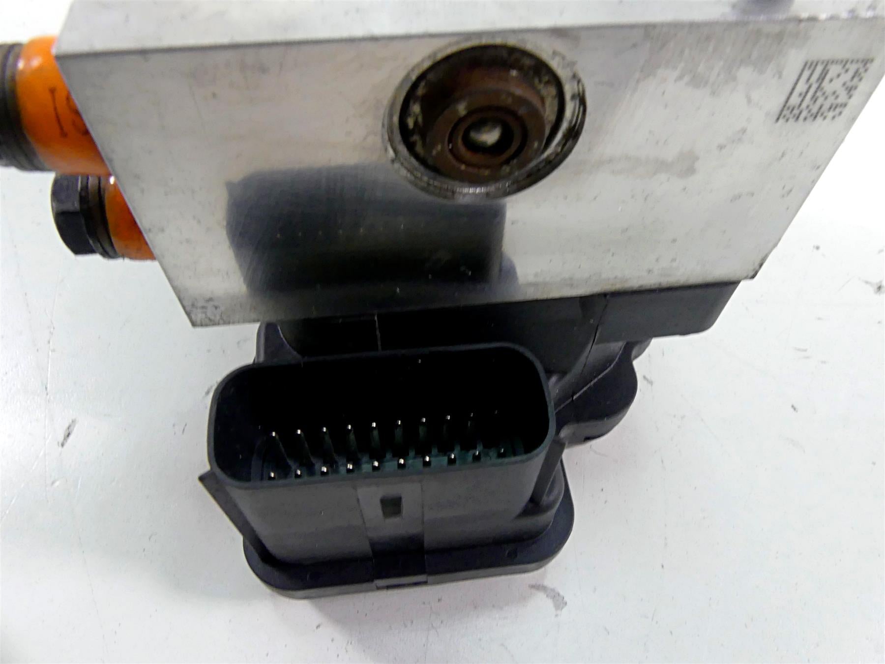 2011 Harley Touring FLTRX Road Glide Abs Brake Pump Module Unit 40601-08A {{ shop.shopifyCountryName }} - Mototech271