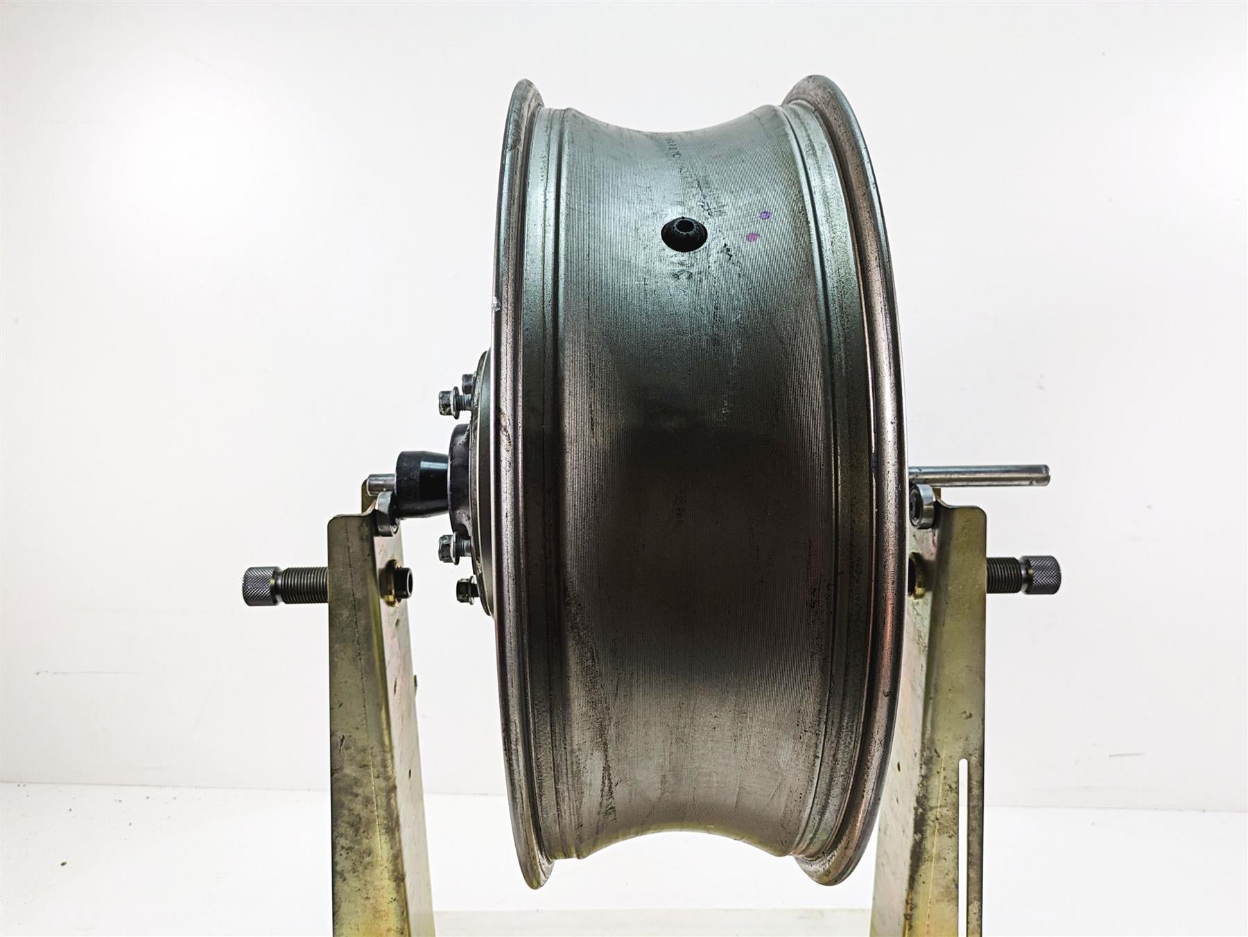 2009 Suzuki GSXR750 K9 Straight 17x5.5 Enkei Rear Wheel Rim 64111-37H00 {{ shop.shopifyCountryName }} - Mototech271