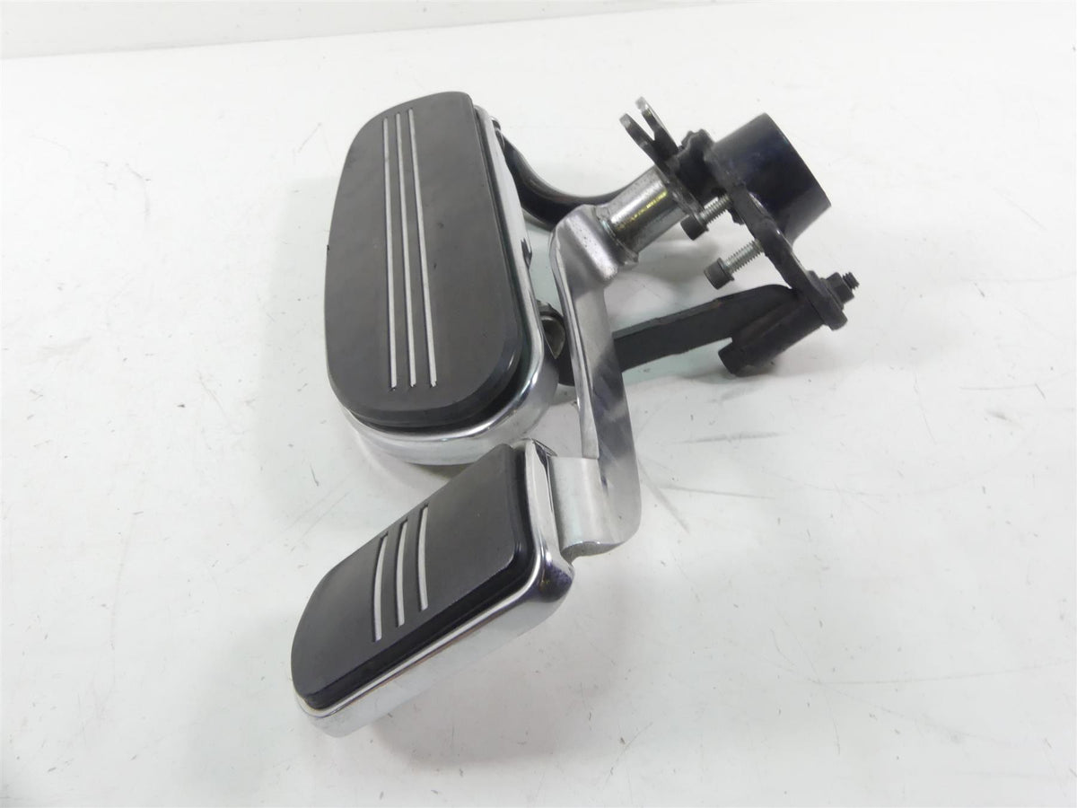 2011 Harley Touring FLTRX Road Glide Front Right Rider Floor Board 50683-04 {{ shop.shopifyCountryName }} - Mototech271