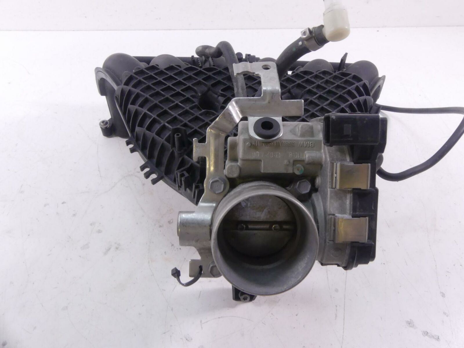 2018 BMW K1600 Bagger Intake Manifold & Throttle Body Fuel Injection 13548564960 {{ shop.shopifyCountryName }} - Mototech271