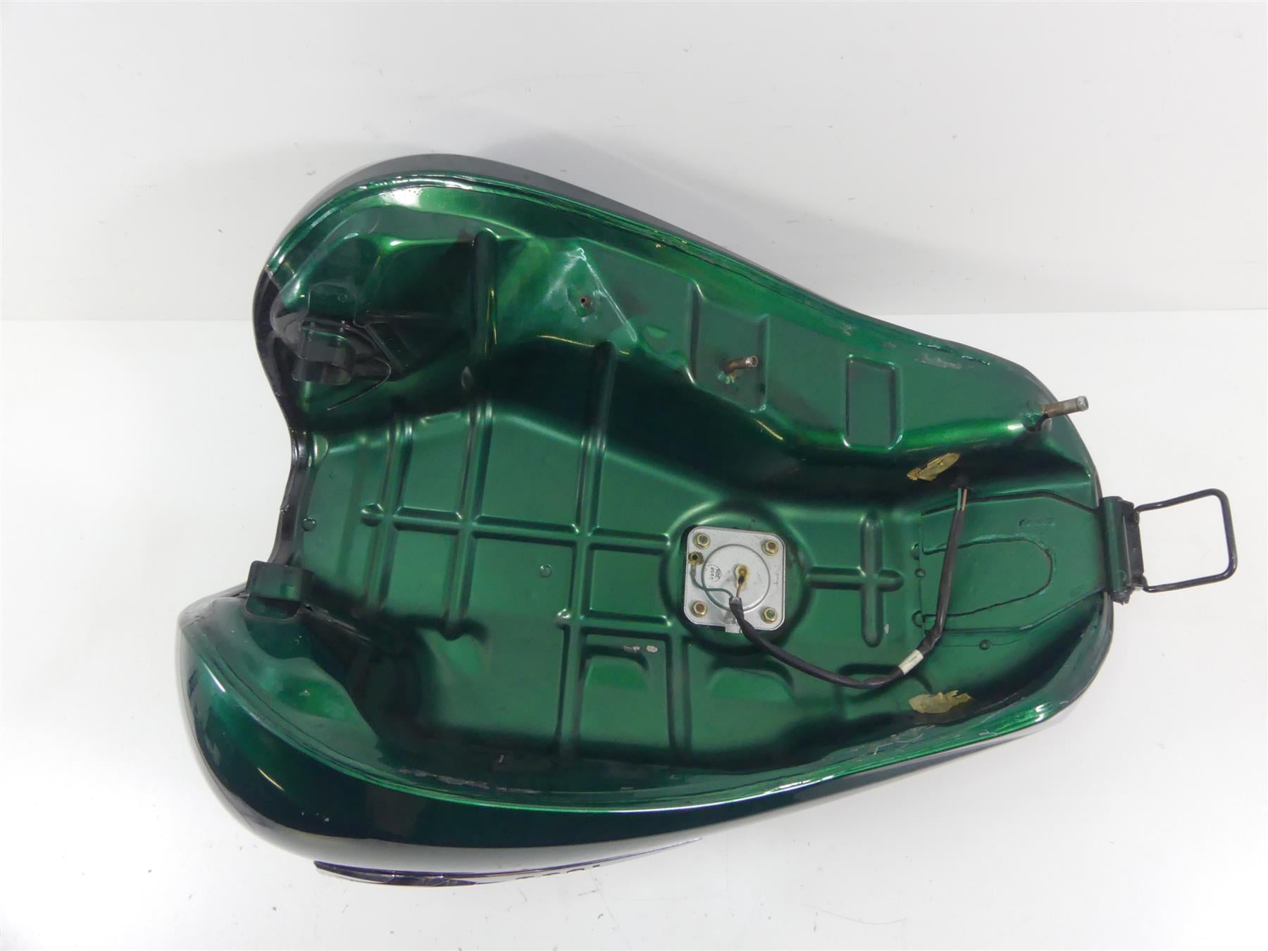 2005 Honda V-Twin VTX1800 S3 Fuel Gas Petrol Tank -Read 17520-MCV-600 {{ shop.shopifyCountryName }} - Mototech271