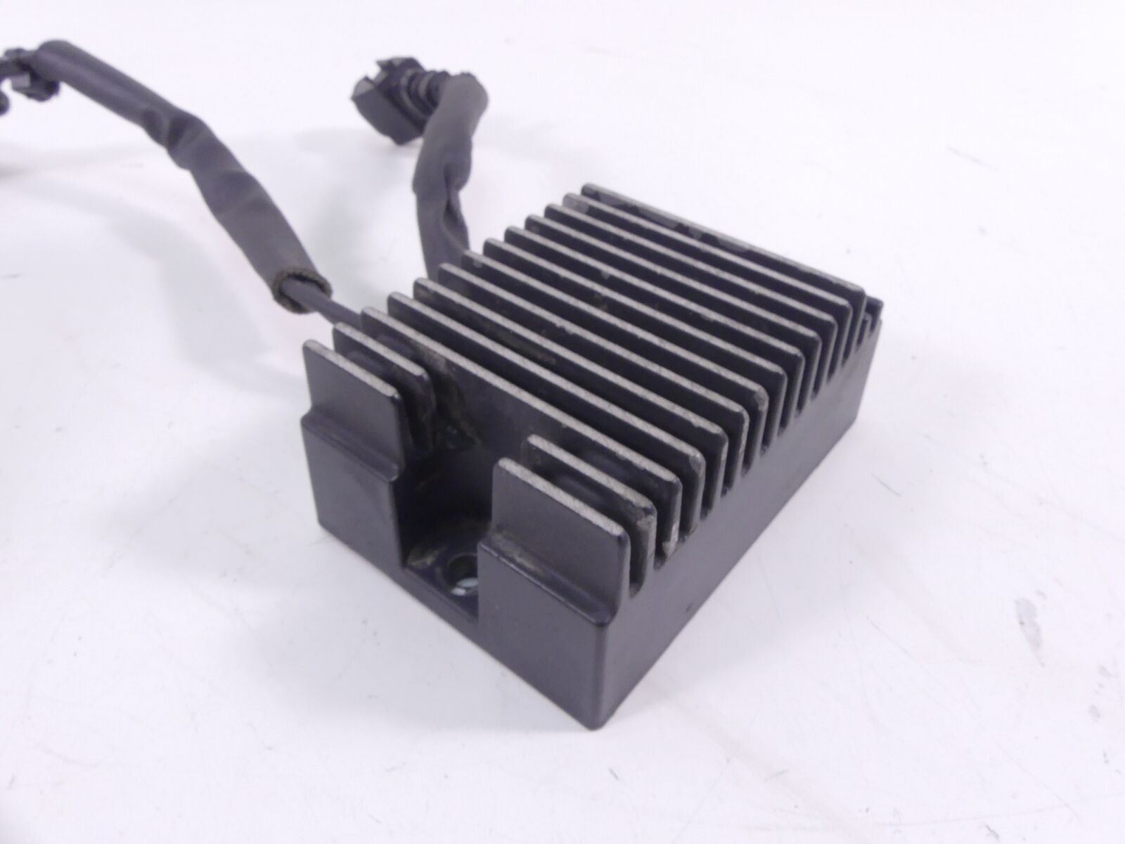 2009 Harley Sportster XR1200 Rectifier Voltage Regulator 74711-08 {{ shop.shopifyCountryName }} - Mototech271