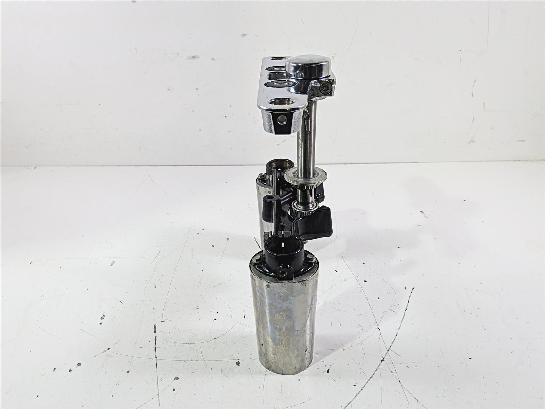 2016 Harley FLSTC Softail Heritage Upper Lower Triple Tree Set 45605-00 45456-86 {{ shop.shopifyCountryName }} - Mototech271