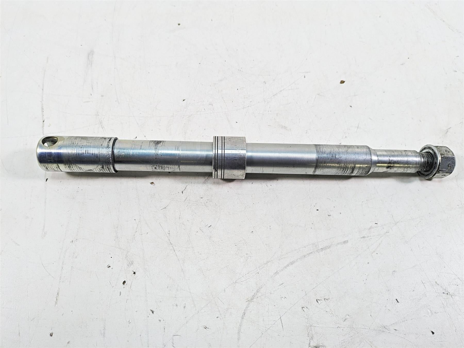 2014 Harley Touring FLHTK Electra Glide Front Axle Wheel Spindle 25mm 41547-07A