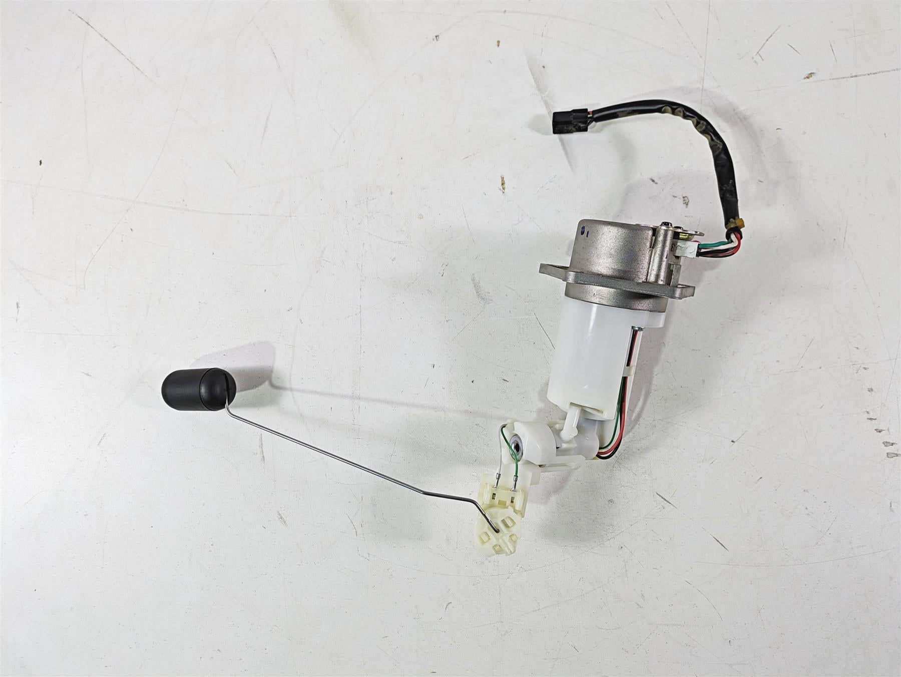 2023 Kawasaki KLR KL 650 Adventure Fuel Gas Petrol Pump & Sender 3K 49040-0799 {{ shop.shopifyCountryName }} - Mototech271