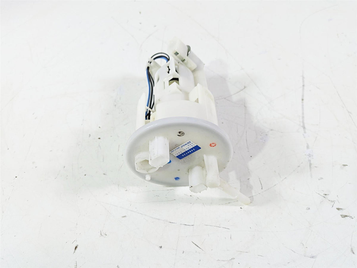 2020 Triumph Daytona 765 Moto2 Denso Fuel Gas Petrol Pump - Tested T2400735 {{ shop.shopifyCountryName }} - Mototech271