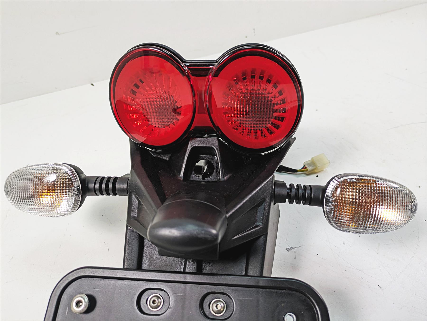 2020 Moto Guzzi V85 TT Adventure Rear License Plate Holder Mount - Read 2B005451 {{ shop.shopifyCountryName }} - Mototech271