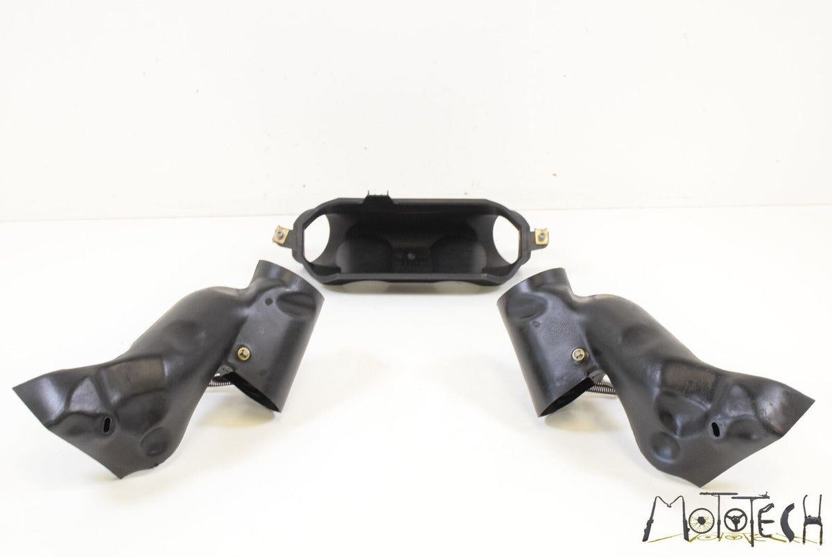 1996 BMW R1100RT R1100 259T AC Air Inlet Duct Tube Ram SET 46632313847 {{ shop.shopifyCountryName }} - Mototech271