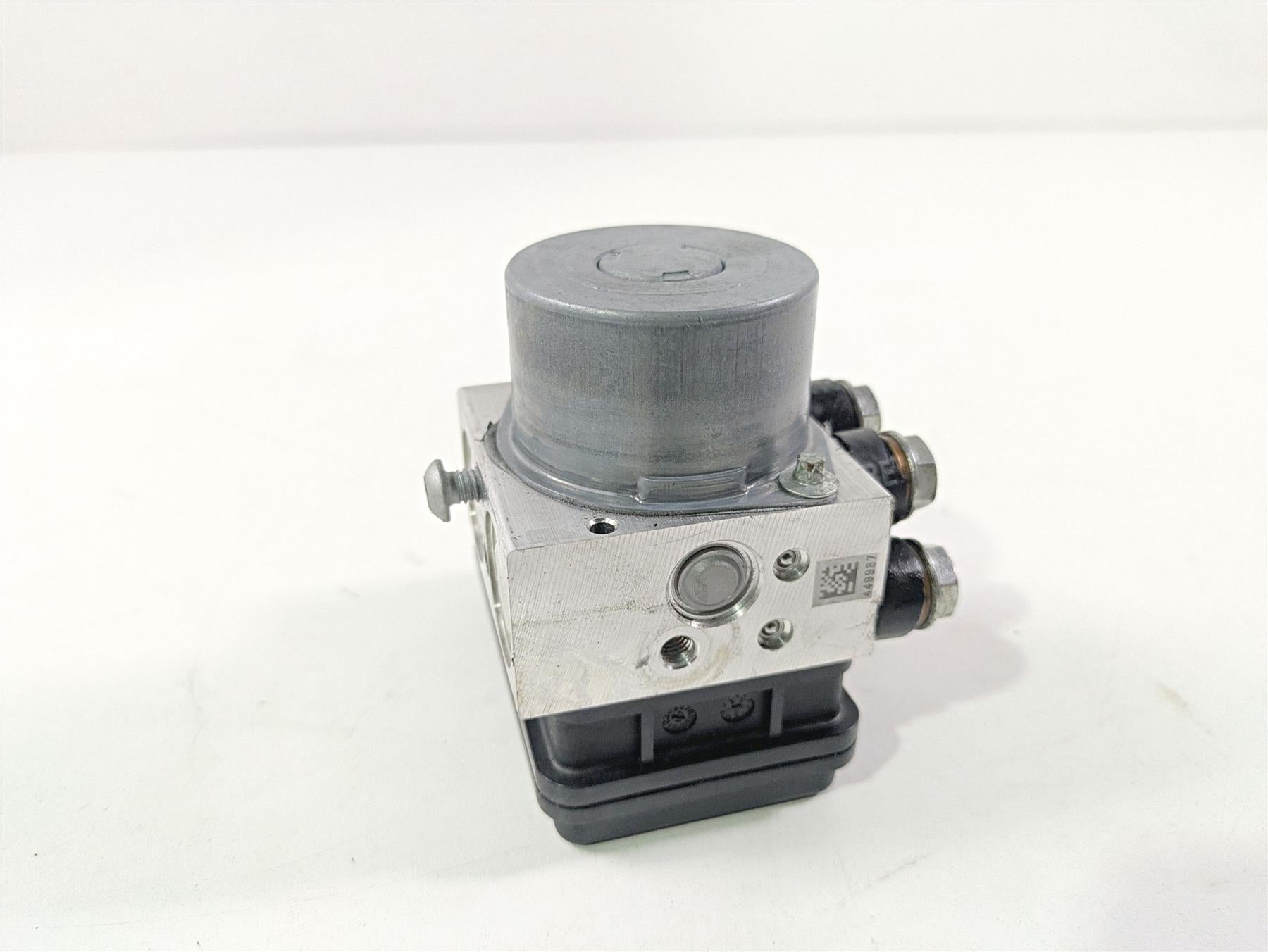 2017 Aprilia RSV 1100 Tuono V4 Factory Abs Brake Pump Module Unit 2D000265 {{ shop.shopifyCountryName }} - Mototech271