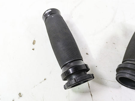 2016 Harley Touring FLTRX Road Glide Get-A-Grip Magnum Hand Grip Set 56100036 {{ shop.shopifyCountryName }} - Mototech271