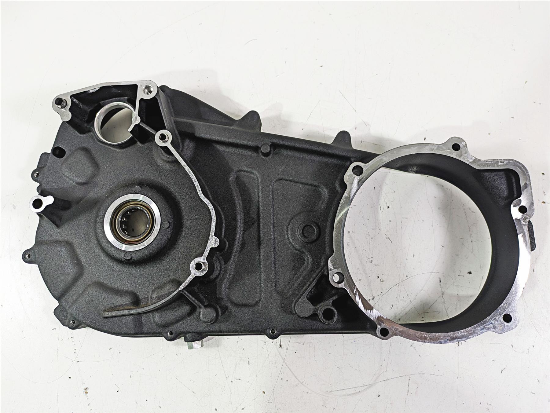 2019 Harley FLHCS Softail Heritage Inner Primary Drive Clutch Cover 36500099 {{ shop.shopifyCountryName }} - Mototech271