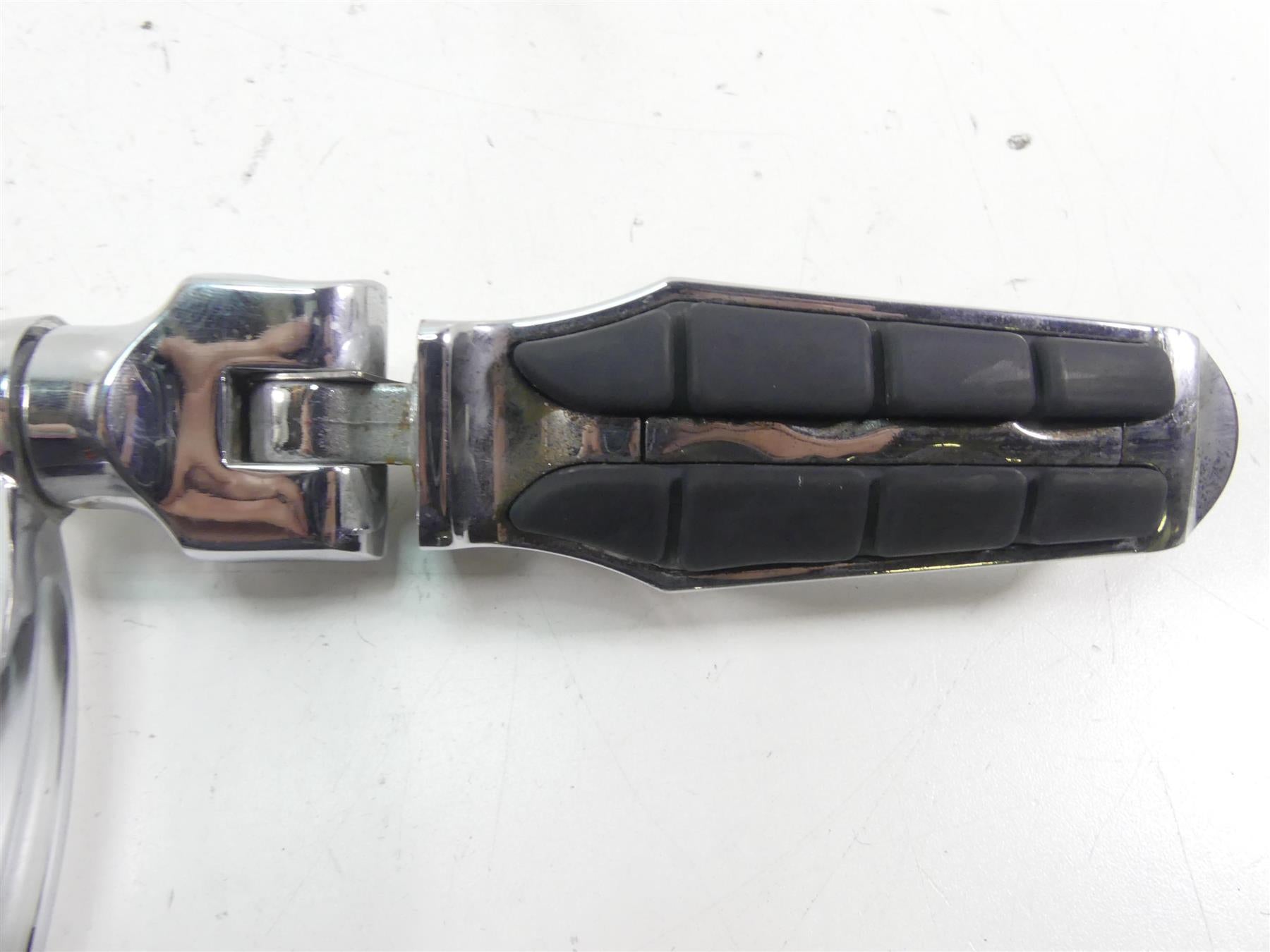 2007 Victory Vegas Jackpot Chrome Highway Footpeg Set {{ shop.shopifyCountryName }} - Mototech271
