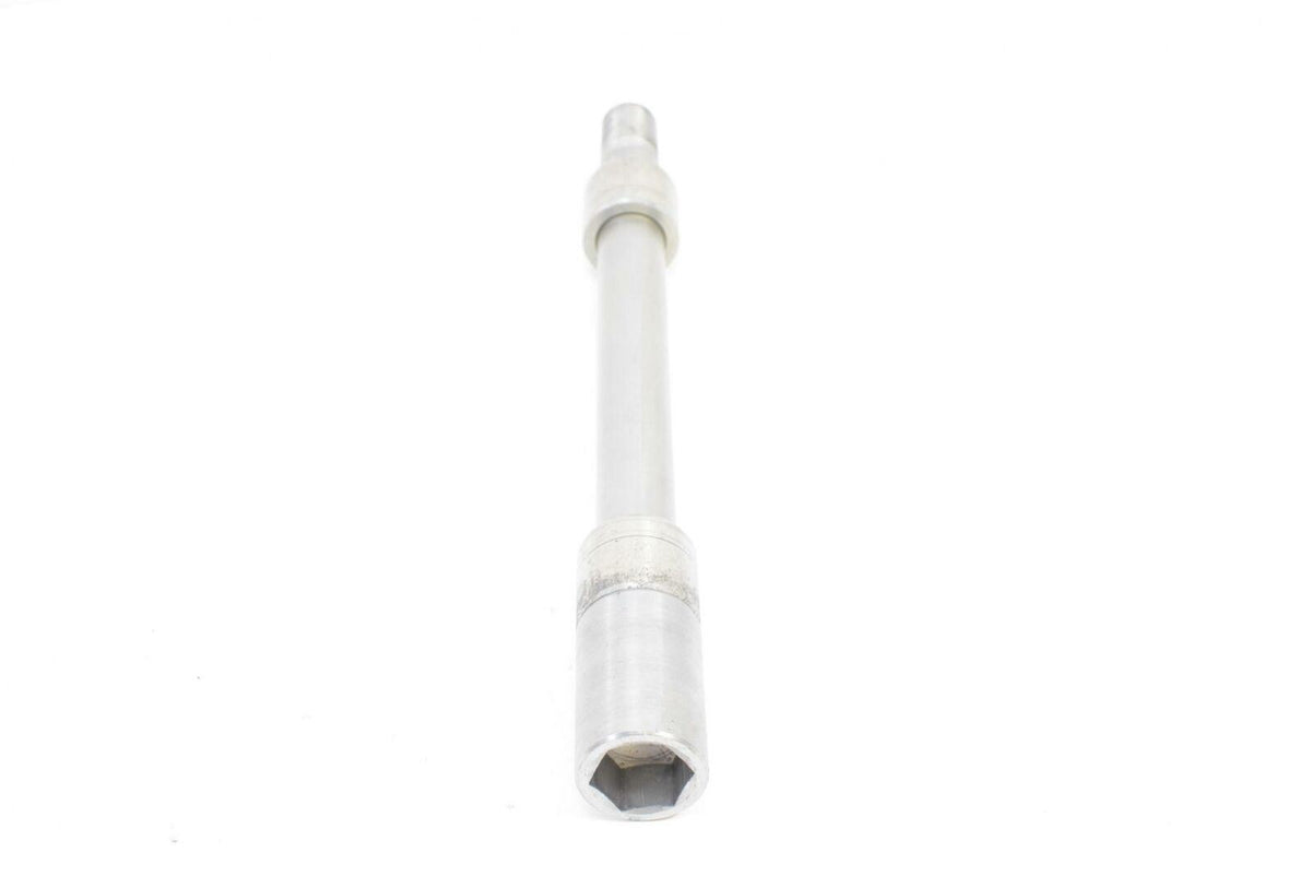2017 Honda CBR500 R CBR500R Front 17mm Wheel Spindle Axle 44301-MGZ-J00 {{ shop.shopifyCountryName }} - Mototech271