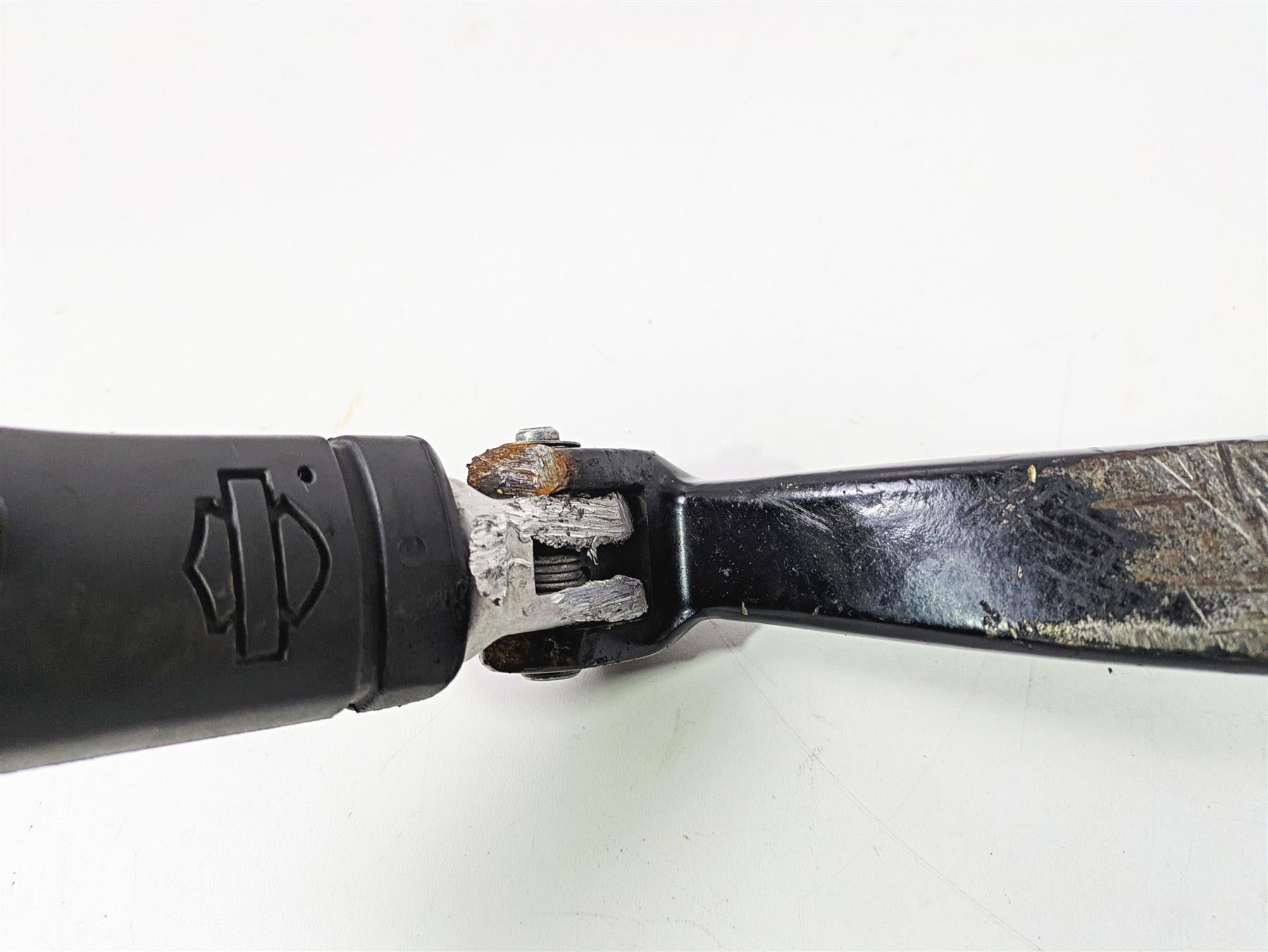2020 Harley Softail FXST Standard Left Footpeg & Shifter Pedal 50500603 33600126 {{ shop.shopifyCountryName }} - Mototech271