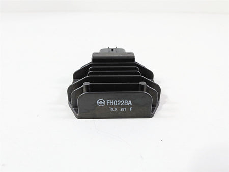 2024 Yamaha YZF R1 RN65 Rectifier Voltage Regulator FH022BA 2CR-81960-00-00 {{ shop.shopifyCountryName }} - Mototech271