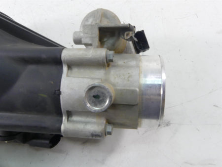 2017 Can Am Maverick 1000R DPS Throttle Body & Intake Manifold 420892595 {{ shop.shopifyCountryName }} - Mototech271