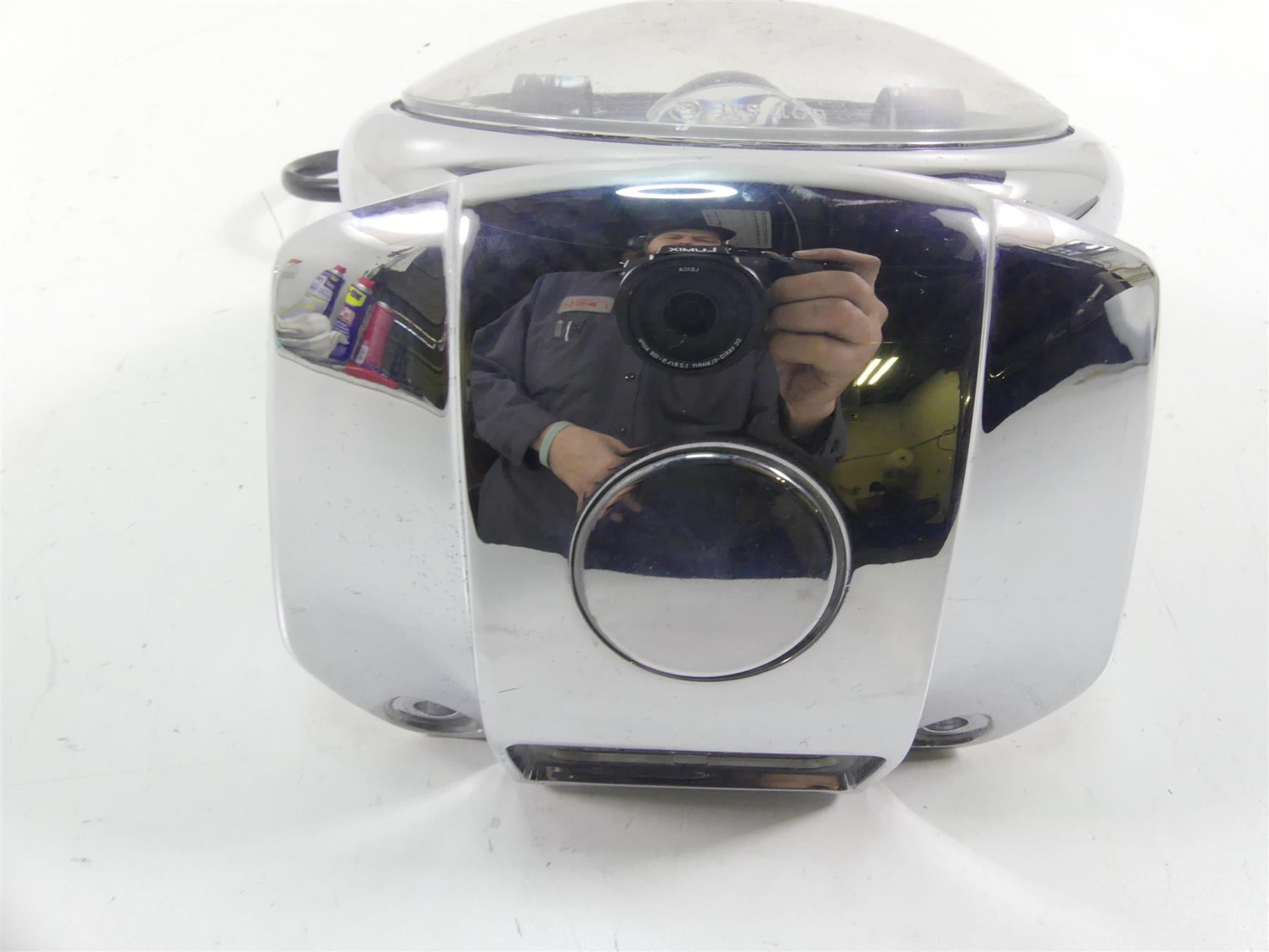 2005 Harley Dyna FXDLI Low Rider Led Headlight Lamp & Visor 5-3/4 69675-05A {{ shop.shopifyCountryName }} - Mototech271