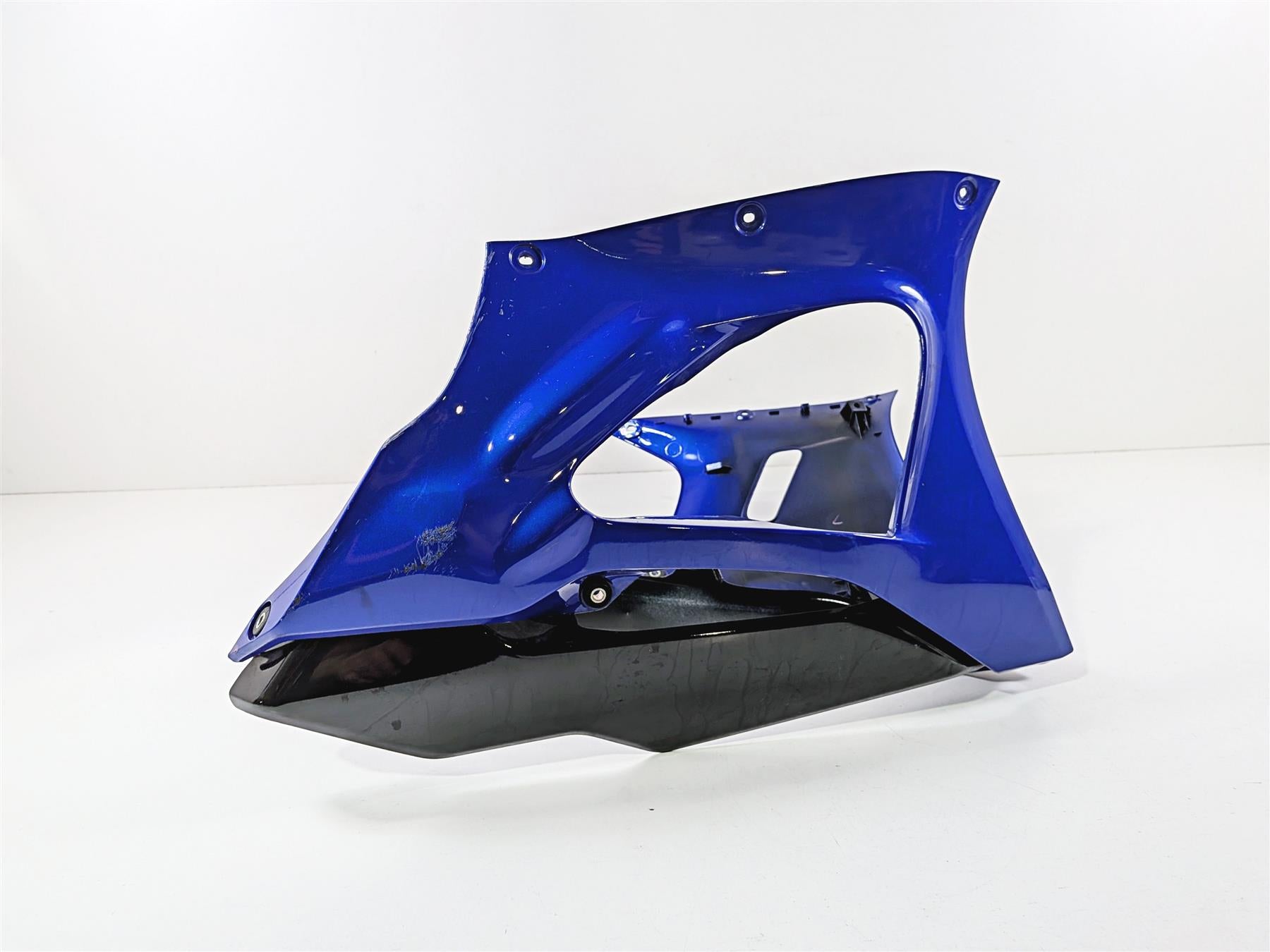 2025 Yamaha YZF R7 Lower Belly Side Cover Fairing Set BEB-2172H-00 BEB-2172G-00 {{ shop.shopifyCountryName }} - Mototech271
