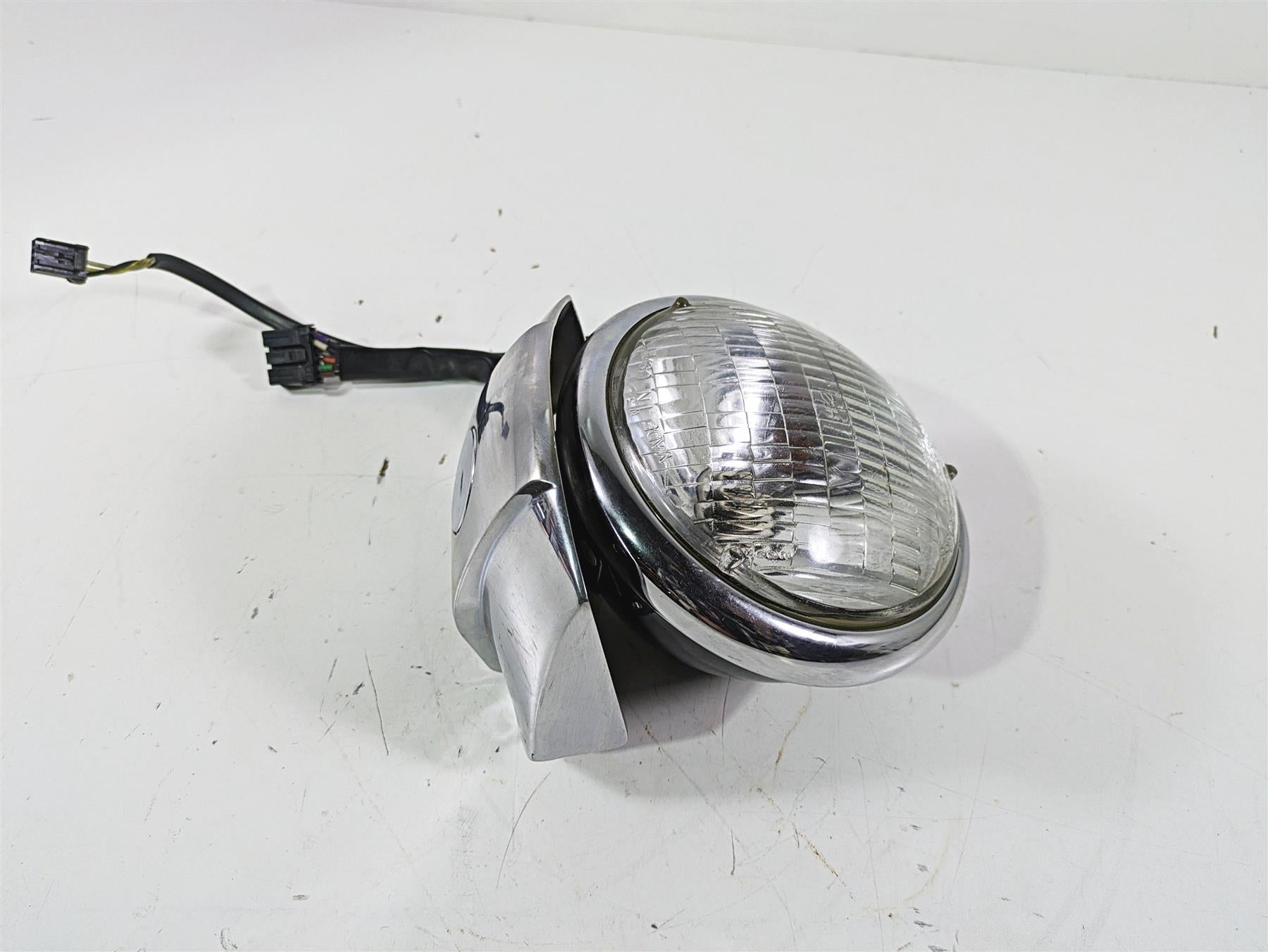 2003 Harley Dyna FXDL Low Rider 100TH Headlight Head Light & Visor 67672-96B {{ shop.shopifyCountryName }} - Mototech271
