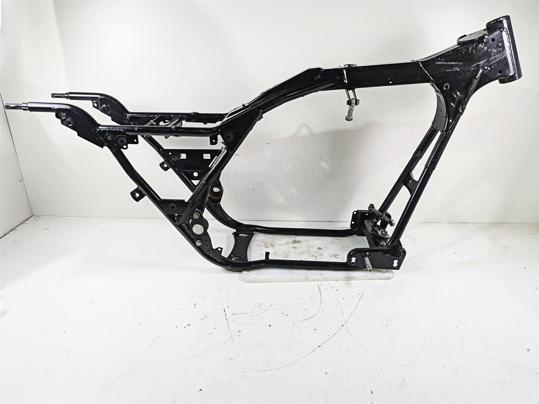 2003 Harley Touring FLHTCUI E-Glide 100th Straight Main Frame Chassis With Salvage Louisiana Title 47900-02A {{ shop.shopifyCountryName }} - Mototech271