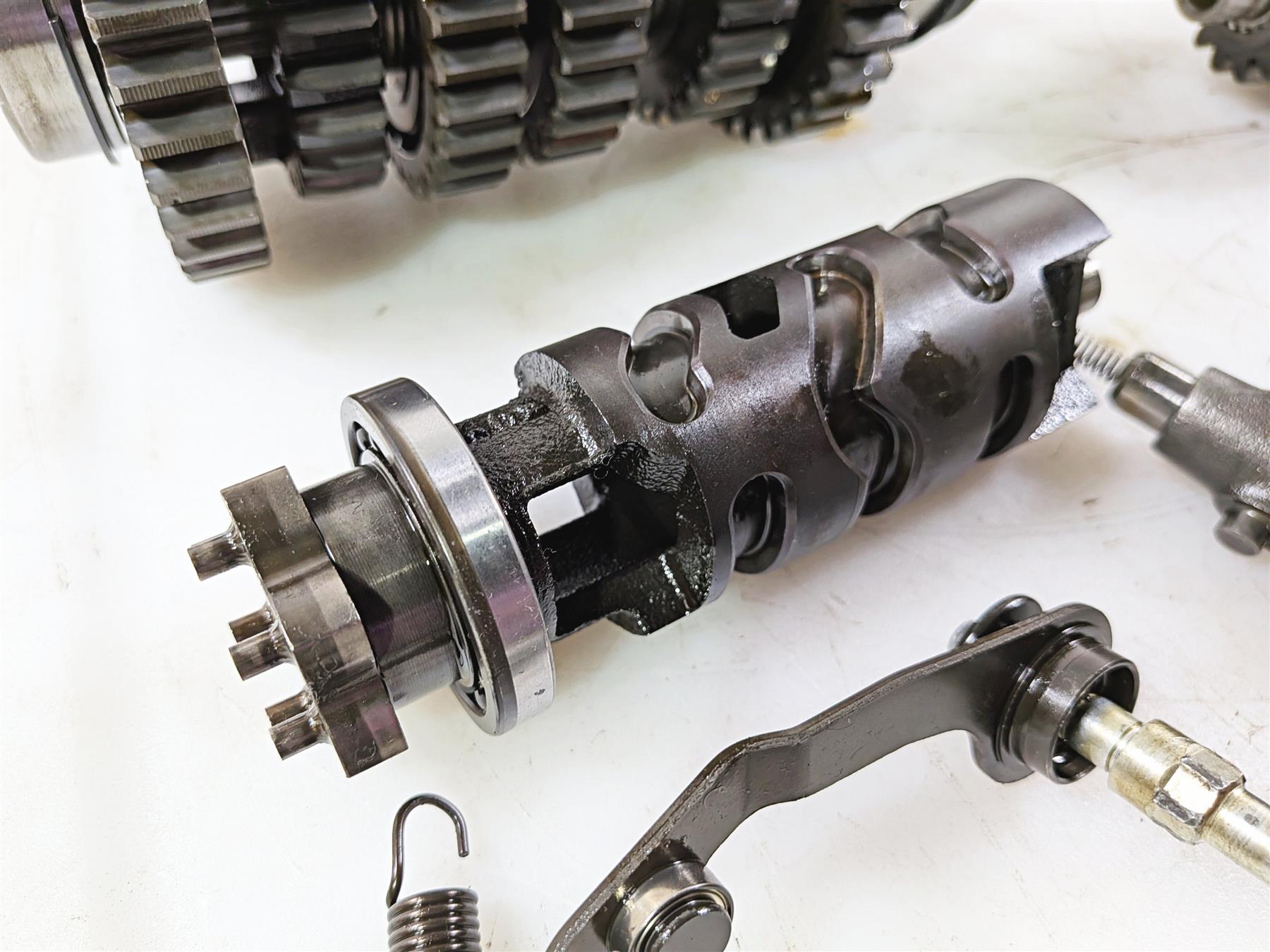 2008 Yamaha YZF R1 RN19 Transmission Gear Pack & Shift Fork 4C8-17411-00-00 {{ shop.shopifyCountryName }} - Mototech271