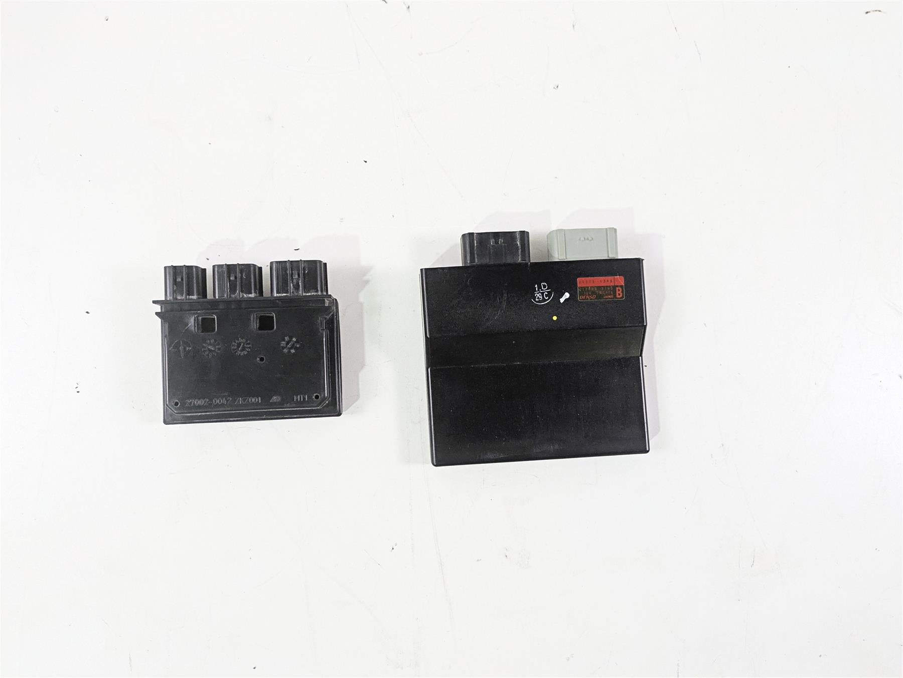 2020 Kawasaki ZX6R ZX636 Ninja Cdi Ecu Ecm Control Module 27002-0028 21175-1395 {{ shop.shopifyCountryName }} - Mototech271