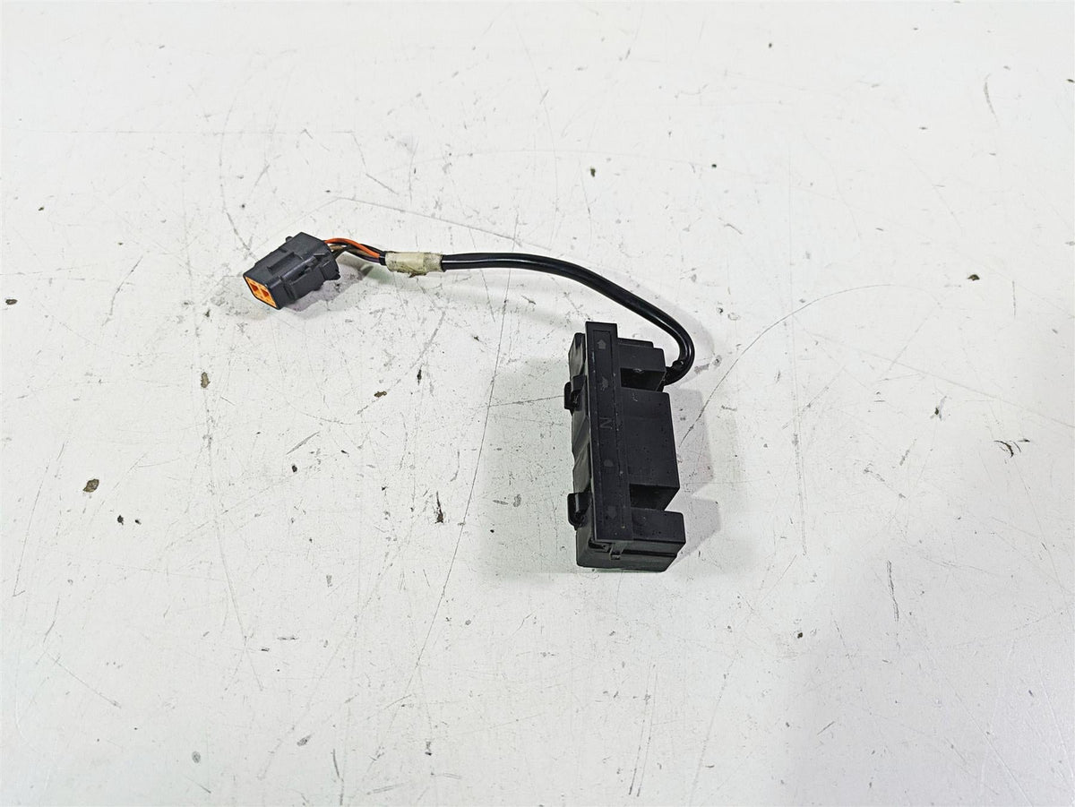 2005 Harley Softail FLSTFSE CVO Fat Boy Instrument Indicator Lights 68113-99C {{ shop.shopifyCountryName }} - Mototech271