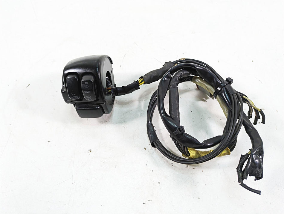 2005 Harley Dyna FXDL Low Rider Left Hand Control Switch - Read 71682-06A {{ shop.shopifyCountryName }} - Mototech271