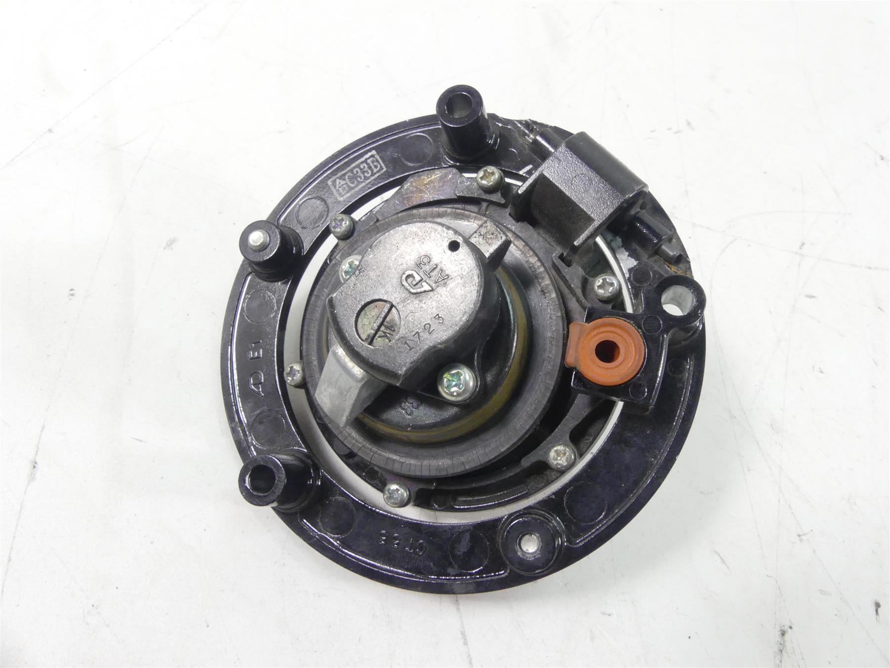 2012 Victory Cross Country Ignition Switch Key Lock Tank Cap Set 4012943 {{ shop.shopifyCountryName }} - Mototech271