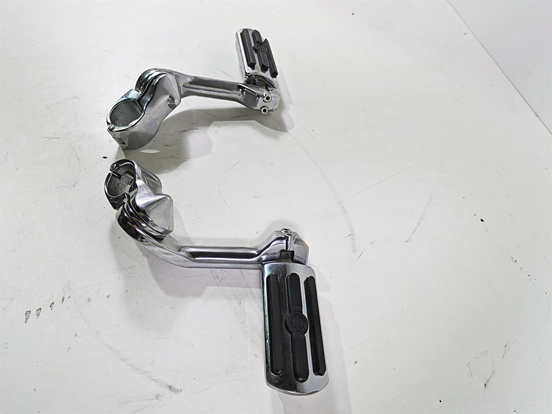 2008 Harley FLSTC Softail Heritage Highway High Way Footpeg Foot Peg Set {{ shop.shopifyCountryName }} - Mototech271