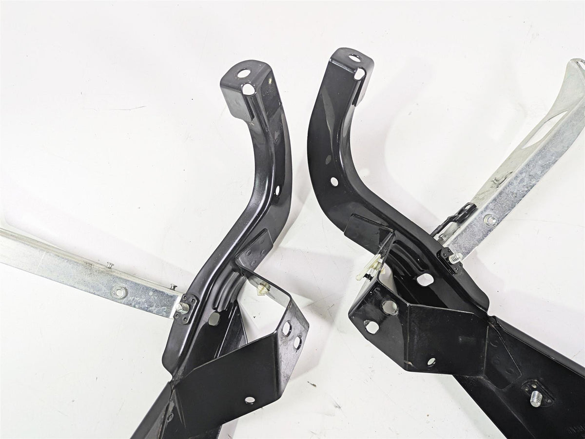 2010 Harley Touring FLHXSE CVO Street Glide Front Fairing Mounts Set 58478-96B {{ shop.shopifyCountryName }} - Mototech271