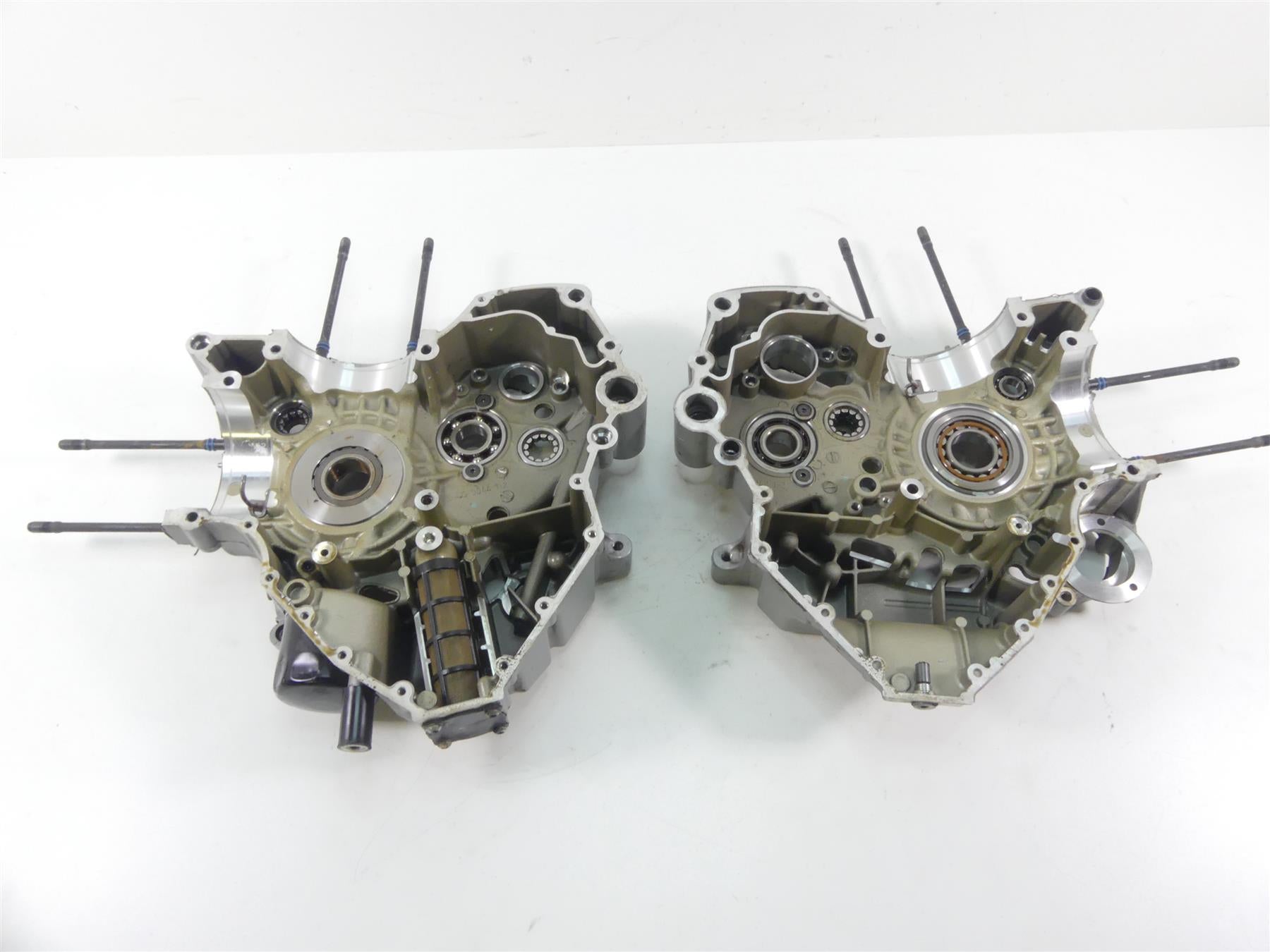 2019 Ducati Multistrada 1260 S Pikes Peak Engine Crank Case Set 22523441A {{ shop.shopifyCountryName }} - Mototech271