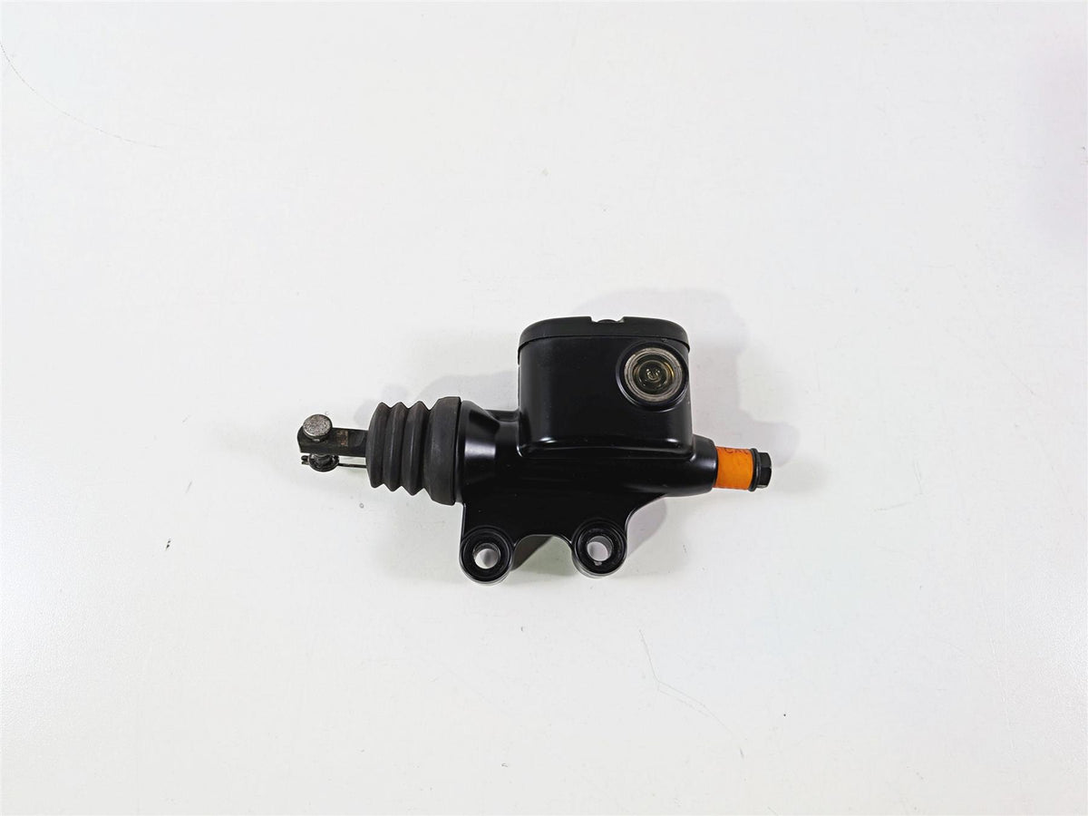2016 Harley Touring FLHX Street Glide Rear Brake Master Cylinder 41700028A {{ shop.shopifyCountryName }} - Mototech271
